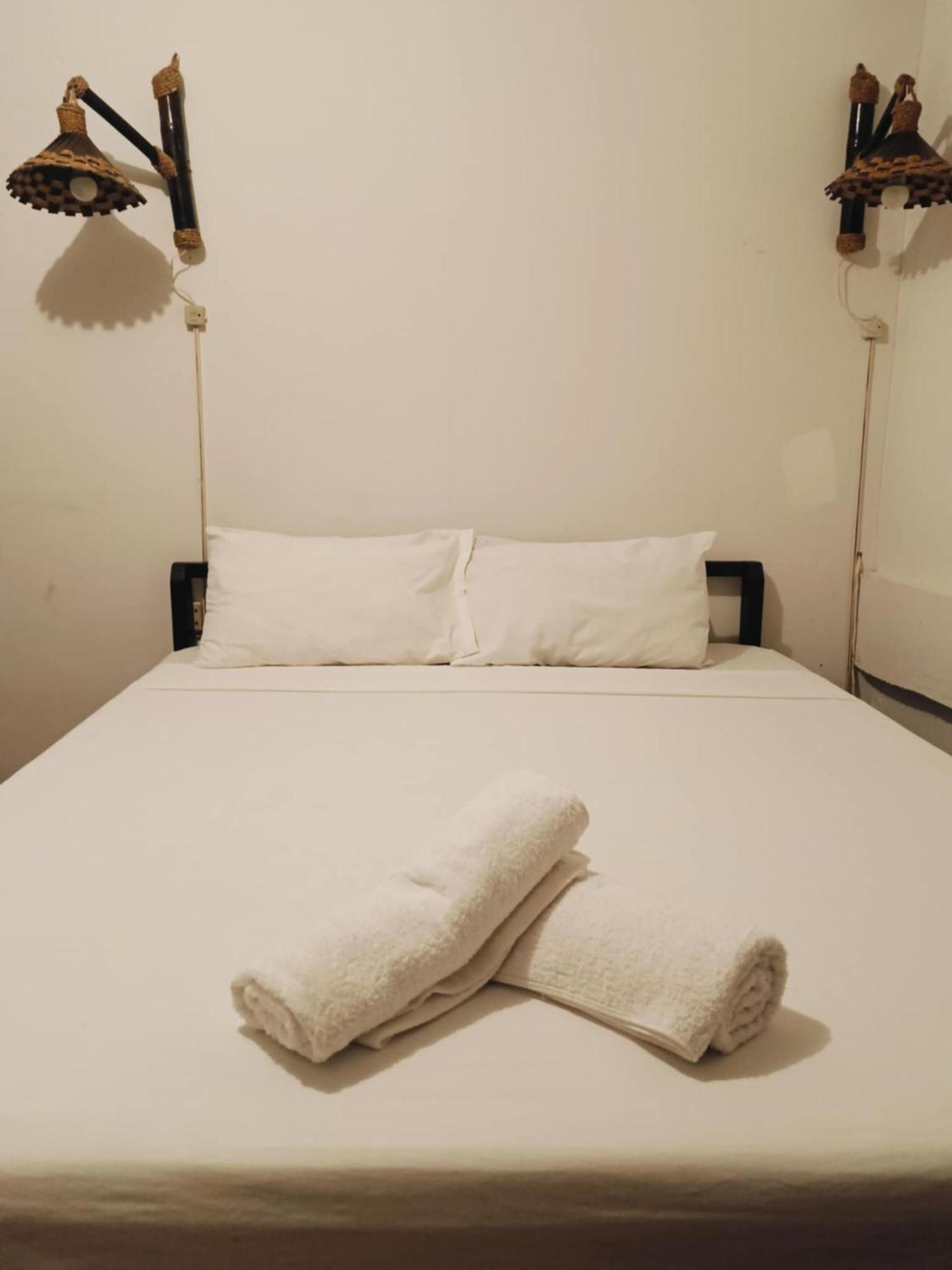 Mylene Room Rental Manoc-Manoc Esterno foto