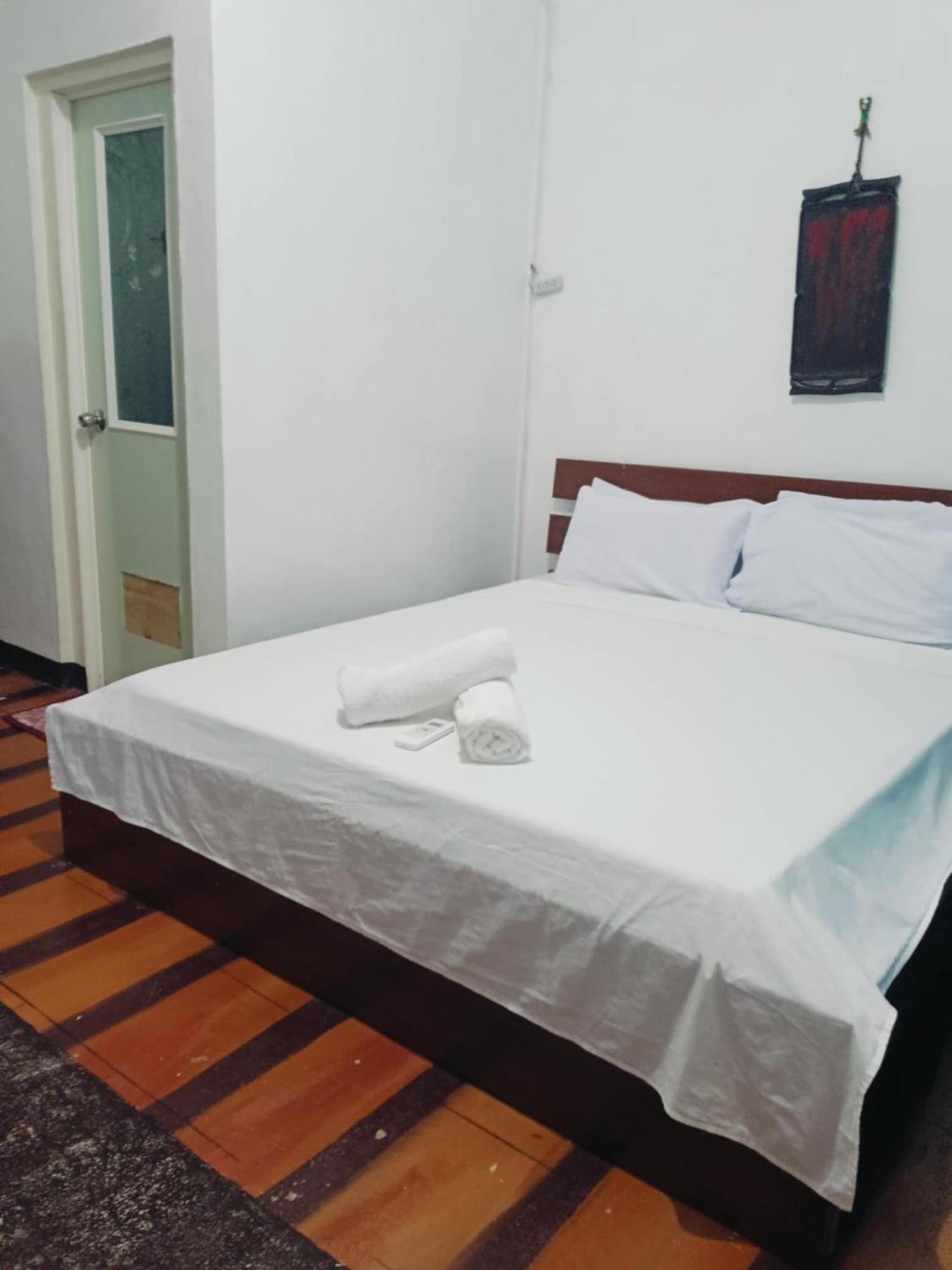 Mylene Room Rental Manoc-Manoc Esterno foto